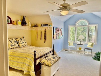 Welcome to a very carefully created and designed home promising - photo 45