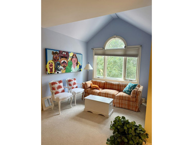 Welcome to a very carefully created and designed home promising - photo 46
