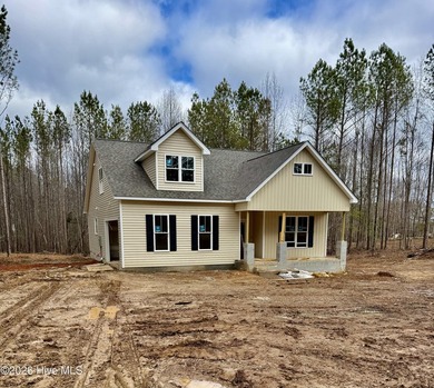 Lake Royale Home For Sale in Spring Hope North Carolina