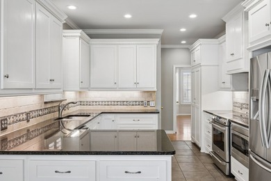 2,931 sqft. of main living space + 1,418 sqft. of a fully - photo 11