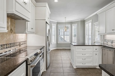 2,931 sqft. of main living space + 1,418 sqft. of a fully - photo 12