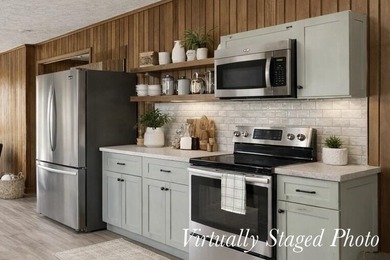 Highlights: This property offers a charming cabin-style 3 bed/2 - photo 14