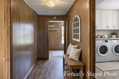 Highlights: This property offers a charming cabin-style 3 bed/2 - photo 18