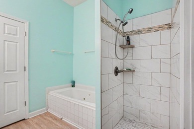 Welcome home to this charming 3-bedroom, 2-bathroom property - photo 19