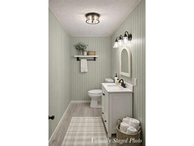 Highlights: This property offers a charming cabin-style 3 bed/2 - photo 20