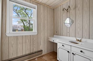Welcome to 567 Pearl Street! This expansive and well maintained - photo 22