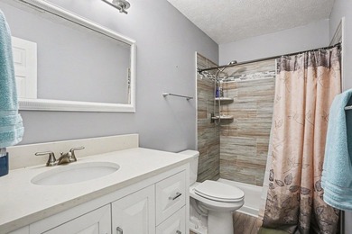 Welcome home to this charming 3-bedroom, 2-bathroom property - photo 24