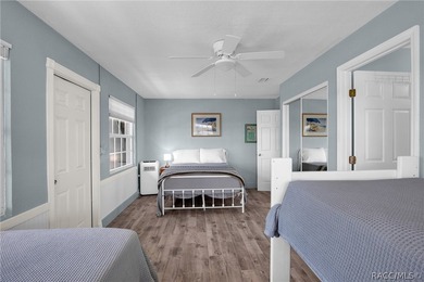 Waterfront Living in Old Homosassa with direct access to the - photo 33