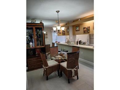Centrally located large townhome with tile on 1st floor, wood on - photo 10