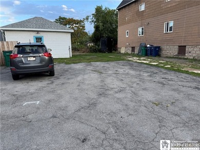 Buffalo Mixed-Use Opportunity - Storefront + Studio Apartment - photo 5
