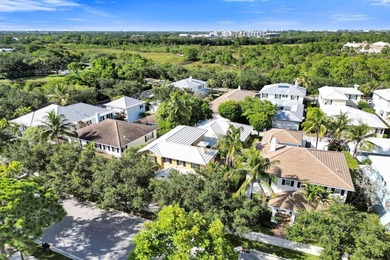 Welcome to this stunning 4-bedroom, 3.5-bathroom residence - photo 2