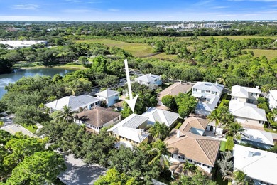 Welcome to this stunning 4-bedroom, 3.5-bathroom residence - photo 6