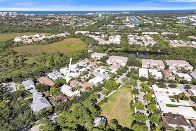 Welcome to this stunning 4-bedroom, 3.5-bathroom residence - photo 7
