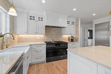 Enchanting classic brick Colonial set on a spacious estate lot - photo 8