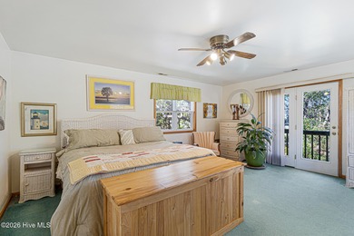Canalfront 4-bedroom home situated on a private lot in Pine - photo 6