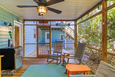 Canalfront 4-bedroom home situated on a private lot in Pine - photo 7