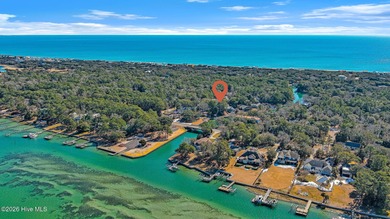 Canalfront 4-bedroom home situated on a private lot in Pine - photo 8