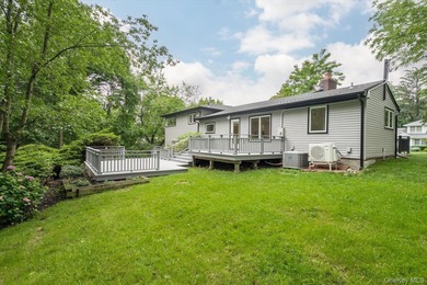 Turnkey home with style! Totally Renovated from Top to Bottom! - photo 31