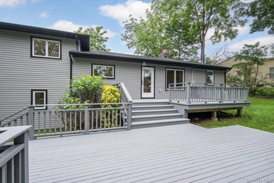 Turnkey home with style! Totally Renovated from Top to Bottom! - photo 32