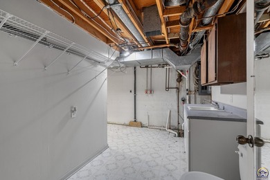 *** $5000 SELLER CREDIT*** Some homes simply check the boxes - photo 45