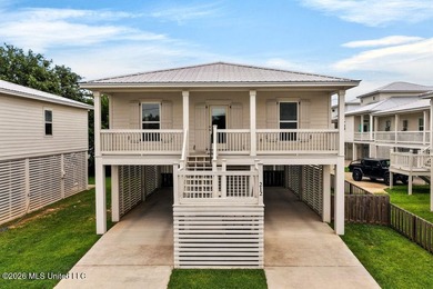 Enjoy living in the heart of Downtown Pass Christian. This - photo 1