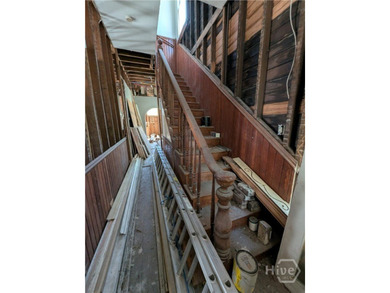 Victorian District - Originally built as a single family home - photo 10
