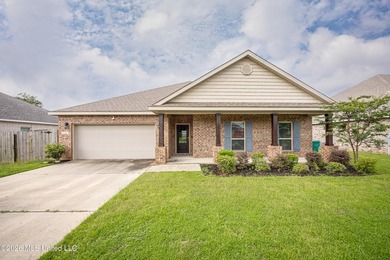 This Victoria model home is one of our floorplans offering - photo 1