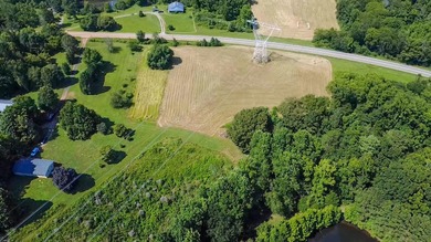 (private lake, pond, creek) Home For Sale in Birchwood Tennessee