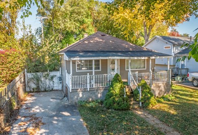 Woodhull Lake Home Active Under Con in Clarkston Michigan