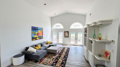 EXPANSIVE BACKYARD SPACE! Stunning 3BR/2.5BA, 2,605 sq ft - photo 4