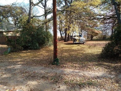 Lake Lewisville Lot For Sale in Shady Shores Texas