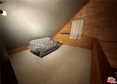 Welcome to this impressive custom mountain retreat nestled in - photo 5