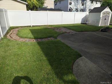 New to the market is a fantastic opportunity to own a home in - photo 13