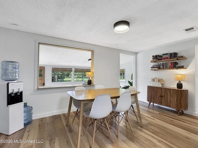 Brand New FORTIFIED ROOF Just minutes to the beach, this - photo 8