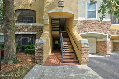 Ground level completely updated condo in the beautiful Villa - photo 3