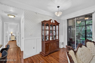 Ground level completely updated condo in the beautiful Villa - photo 9