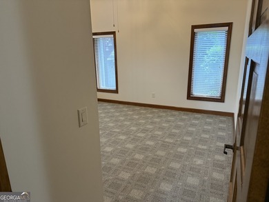 Escape to the mountains in this charming 2-bedroom, 2-bathroom - photo 6