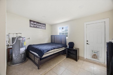 New Roof! Pool home! 3/2 plus bonus room! Huge backyard! Call - photo 21