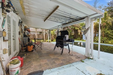 New Roof! Pool home! 3/2 plus bonus room! Huge backyard! Call - photo 23