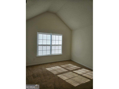 Welcome to this beautifully refreshed 4-bedroom, 2.5-bath home - photo 13