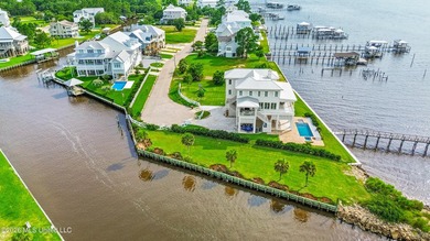 Magnificent home on peninsula overlooking the Bay! Greatroom - photo 6