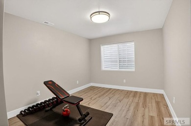 Welcome to a home that perfectly blends high-end efficiency with - photo 25