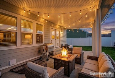 Welcome to a home that perfectly blends high-end efficiency with - photo 28