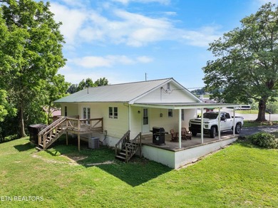 Welcome to your future home at 2472 Long Hollow Rd! Located - photo 31