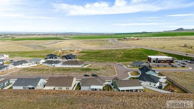 Welcome to a home that perfectly blends high-end efficiency with - photo 31