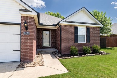 Additional listing photo 1