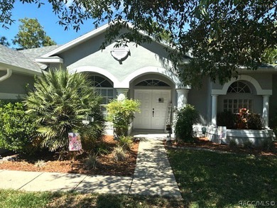 Welcome to this beautifully maintained 3-bedroom, 2-bathroom - photo 2