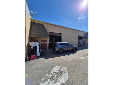 Three contiguous industrial warehouse condos totaling 2,361 SF - photo 2