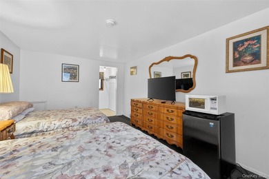 Turnkey waterfront motel investment in a prime Delaware River - photo 5