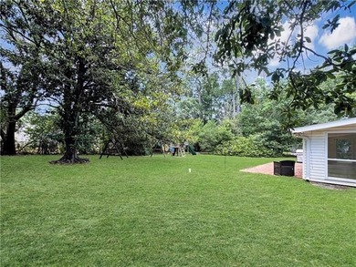 Welcome to this beautifully maintained four-bedroom, two-bath - photo 25